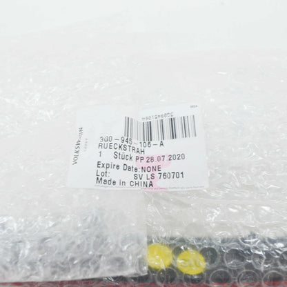 NEW VW PASSAT 3G5 REAR BUMPER RIGHT SIDE REFLECTOR 3G0945106A