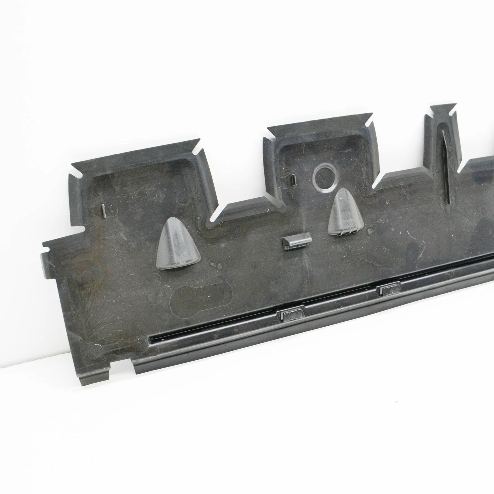 NEW AUDI Q8 4M FRONT LOWER RADIATOR SUPPORT AIR DUCT 4M0121286A ORIGINAL