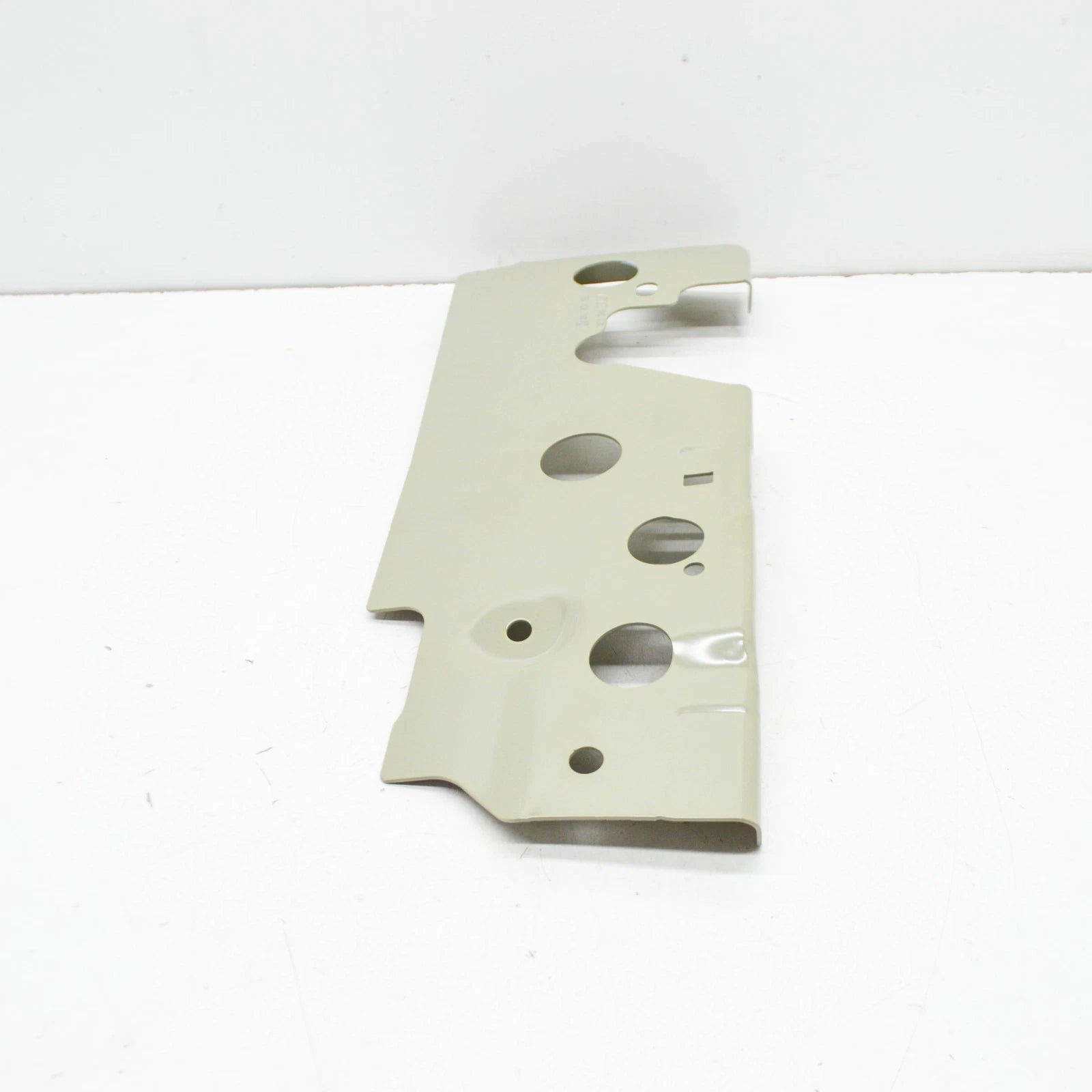 NEW VOLKSWAGEN TIGUAN AD RIGHT SEAL CHANNEL REINFORCEMENT 5NL804750 ORIGINAL