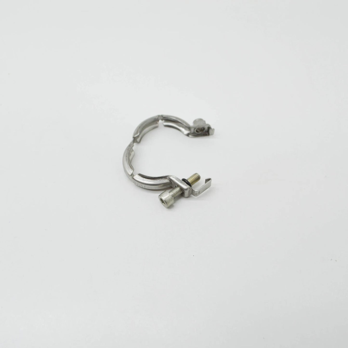 NEW AUDI A4 8K2,B8 EXHAUST GAS RECIRCULATION TUBE CLAMP 1K0253725E ORIGINAL