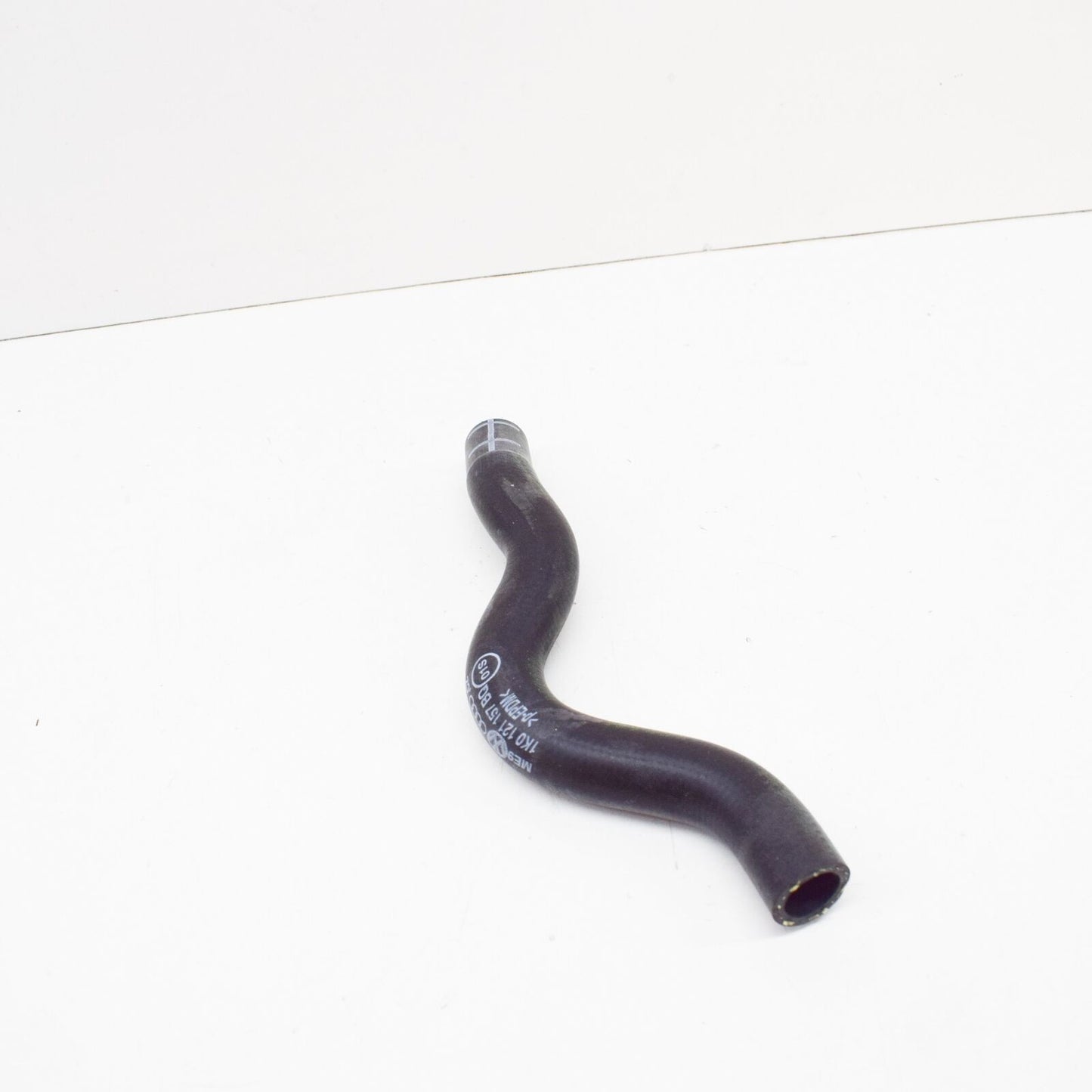 NEW AUDI A3 SPORTBACK 8P ENGINE COOLANT HOSE 1K0121157BQ ORIGINAL