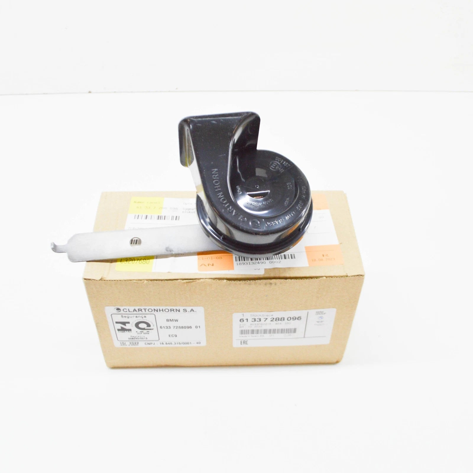 NEW BMW X5 E70 LOW PITCH HORN 61337288096 7288096 ORIGINAL