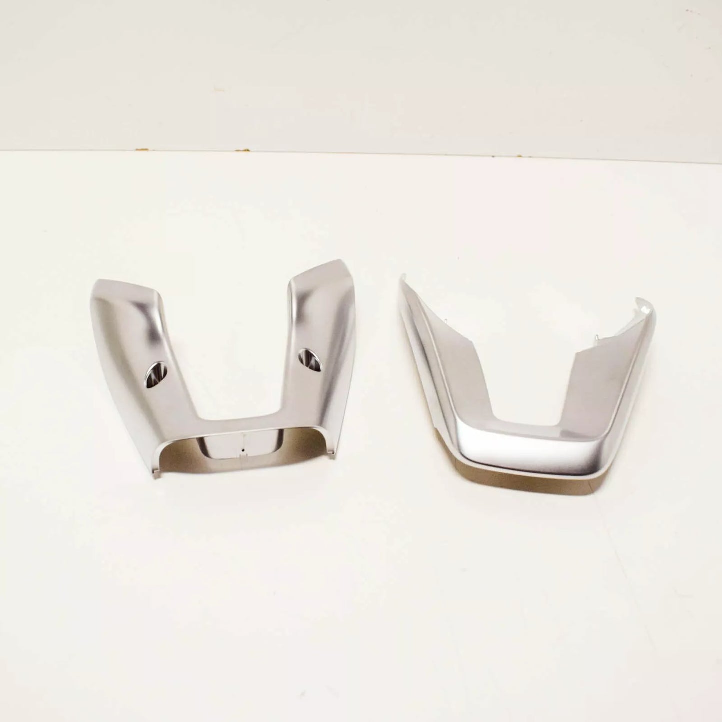 NEW MERCEDES-BENZ GLC X253 STEERING WHEEL COVER TRIM A09946431132A17 ORIGINAL