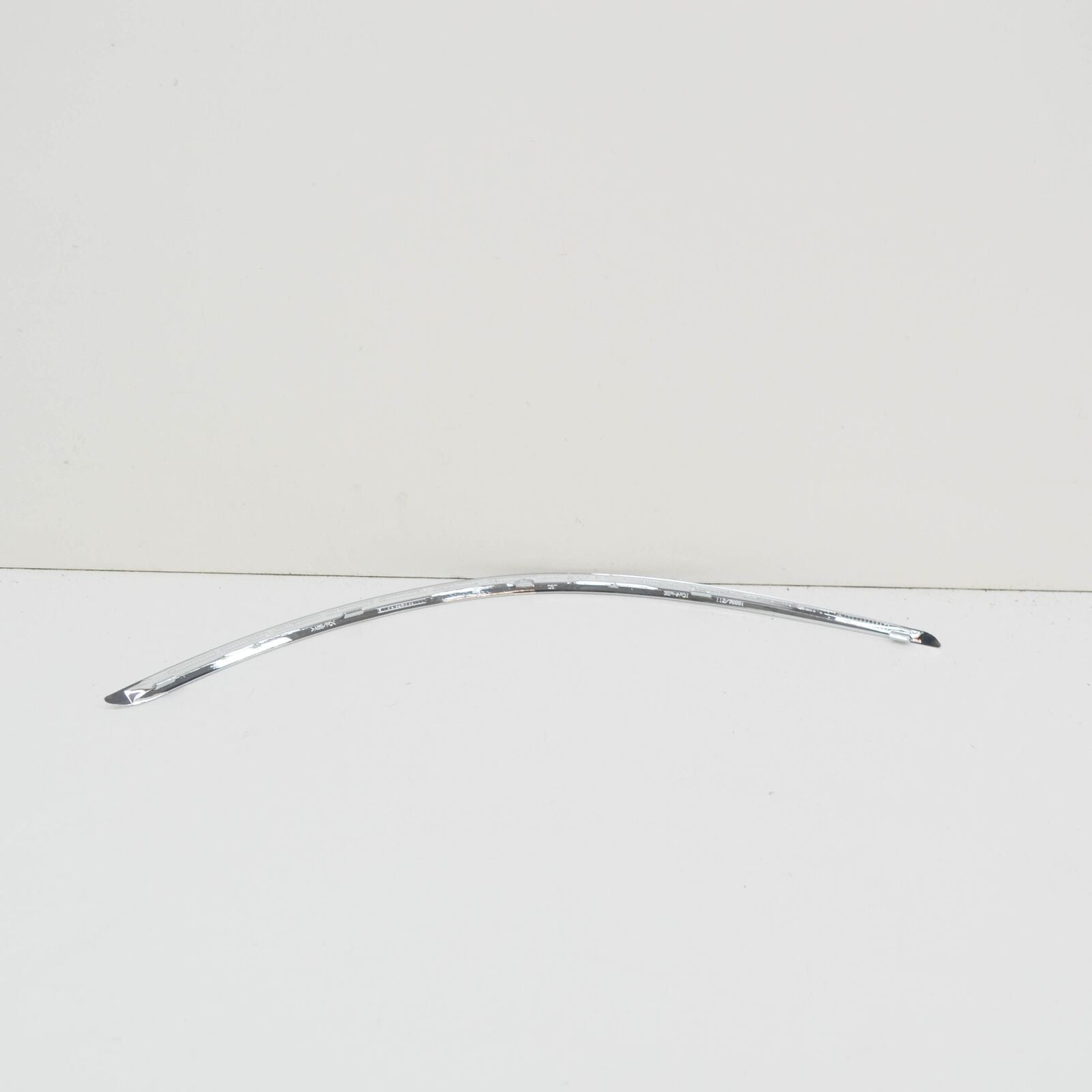 NEW MB B W245 REAR RIGHT BUMPER CHROME MOULDING TRIM A1698851674 ORIGINAL