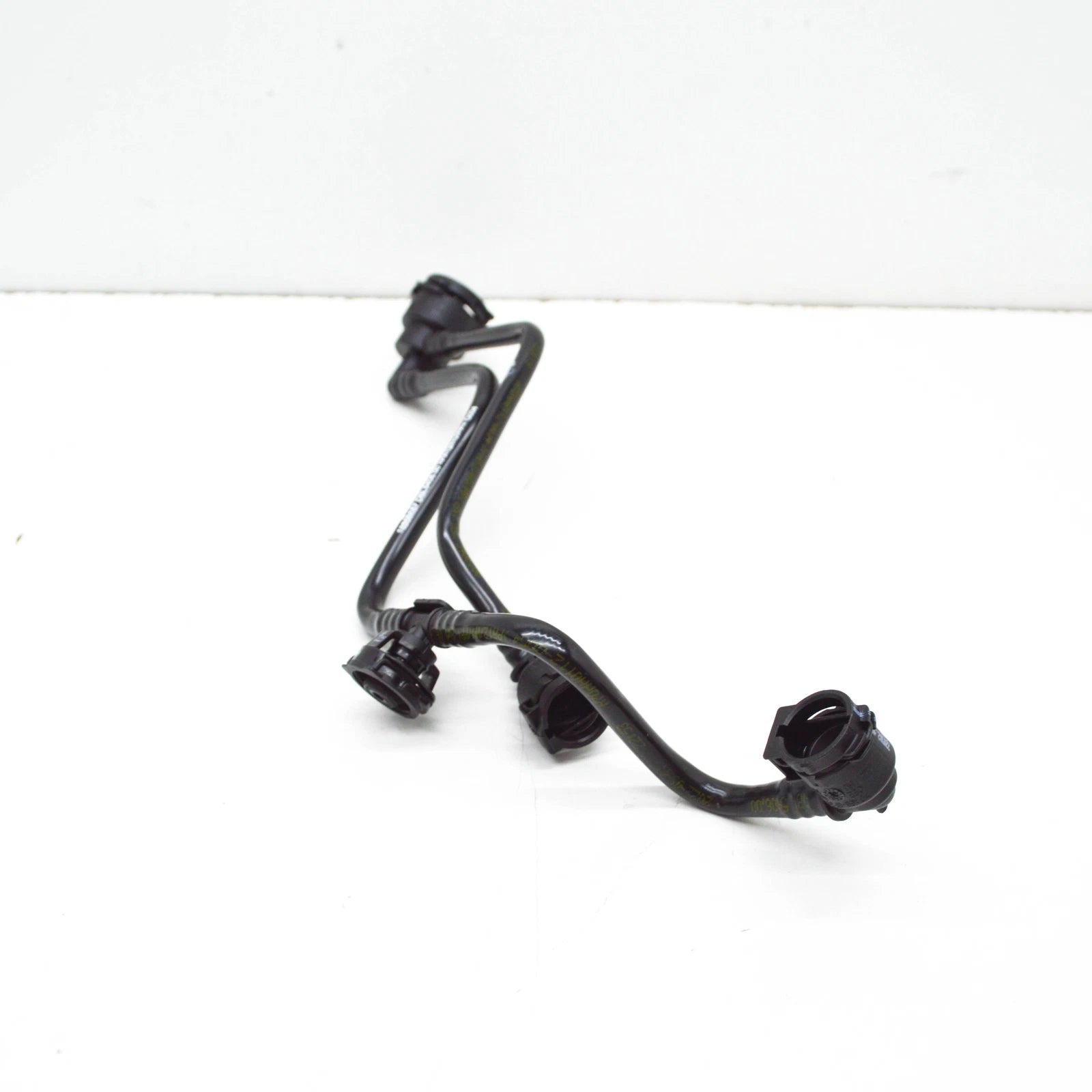 NEW MERCEDES-BENZ E W213 RIGHT COOLER BLEED LINE A2135010501