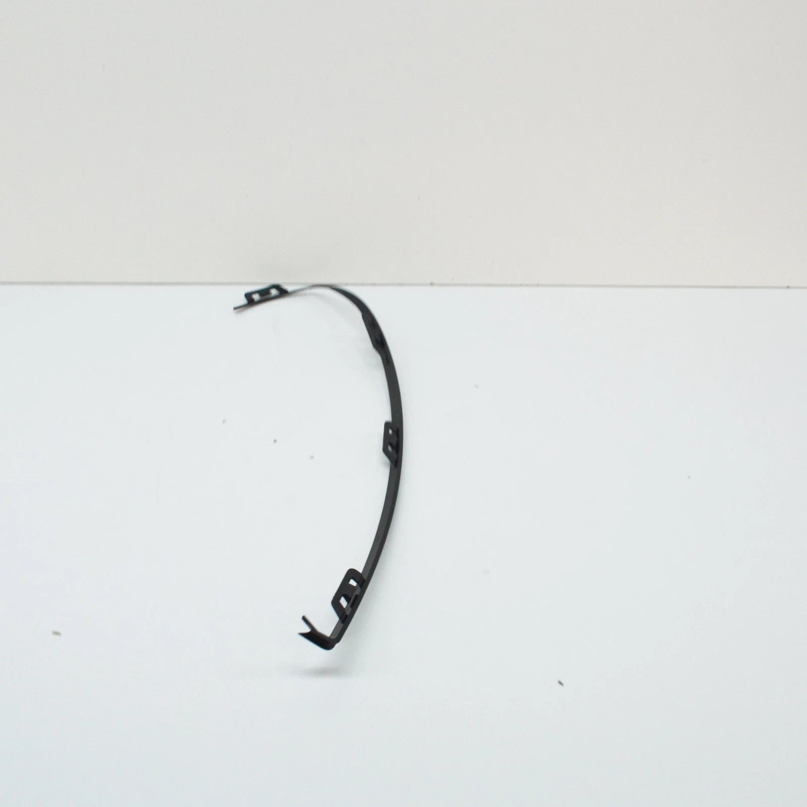 NEW MERCEDES-BENZ CLA COUPE C117 FRONT BUMPER LEFT TRIM A1178851322