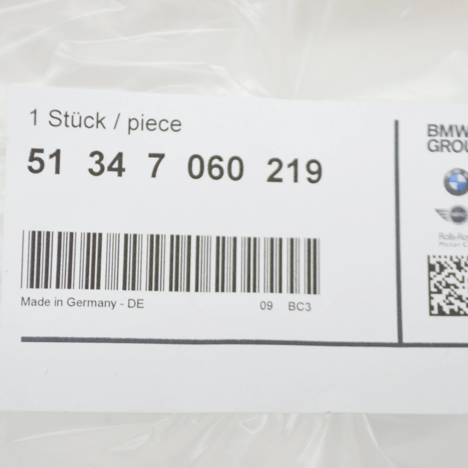 NEW BMW 3 E90 REAR LEFT SIDE WINDOW FRAME SEAL 51347060219 ORIGINAL