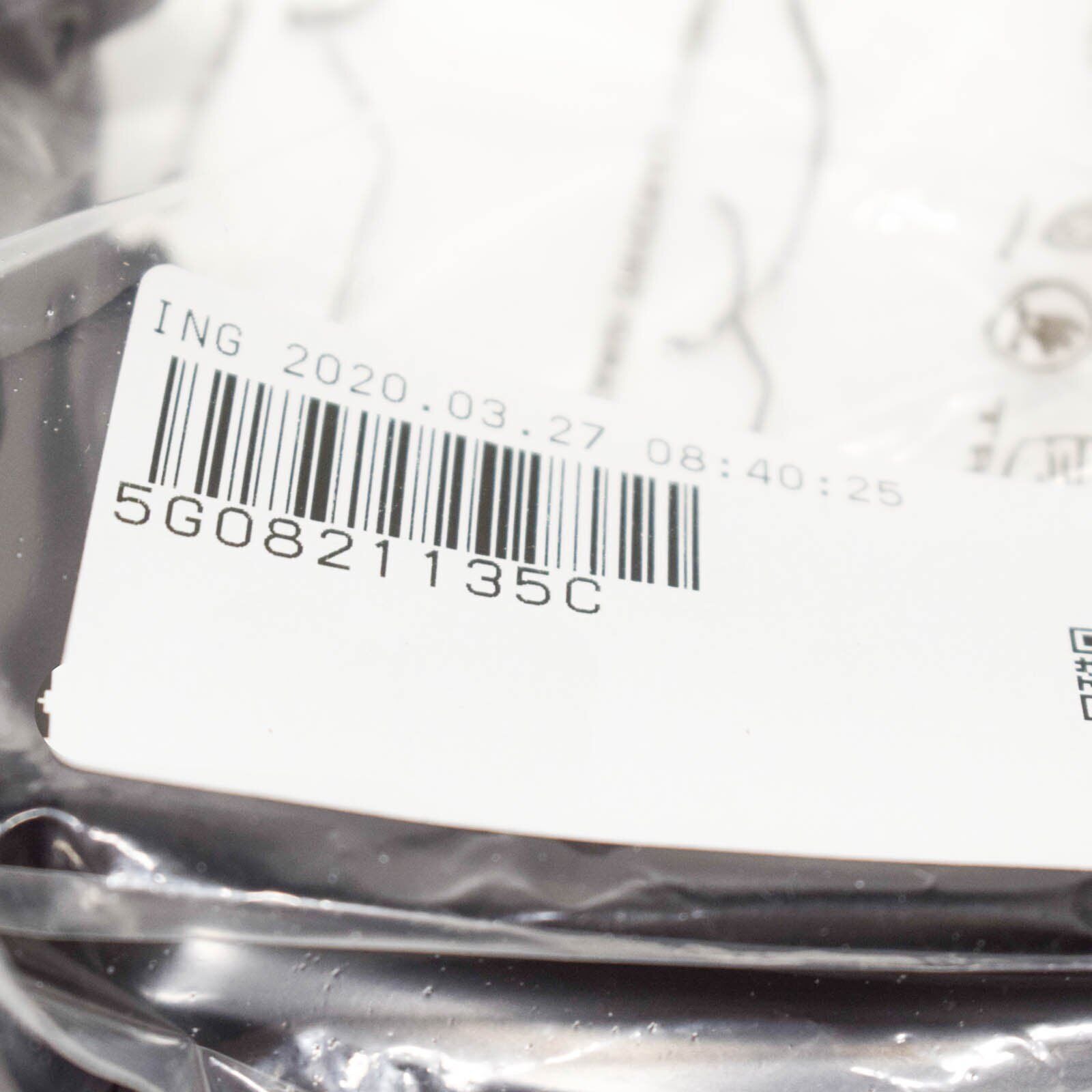 NEW VOLKSWAGEN GOLF MK7 FRONT LEFT FENDER BRACKET 5G0821135C ORIGINAL