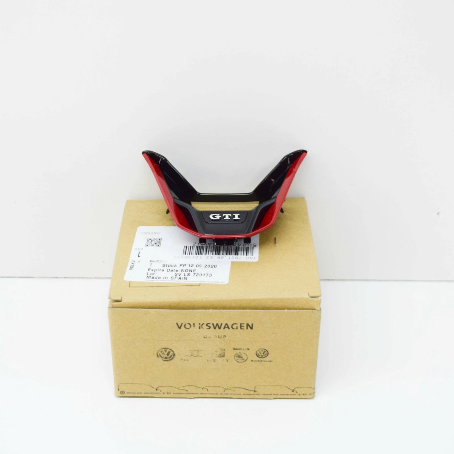 NEW VOLKSWAGEN GOLF MK8 STEERING WHEEL GTI TRIM 5H0419659AWUZ ORIGINAL