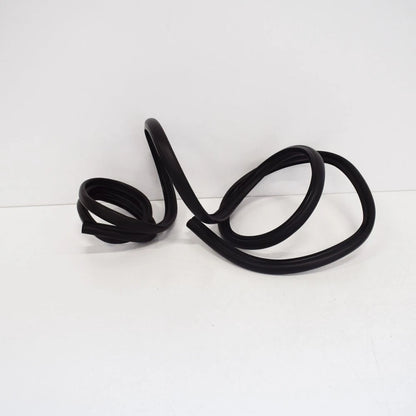 NEW BMW F01 F02 F03 F04 HYBRID HOOD SEALS REAR HOOD SEAL 51767019775 7019775