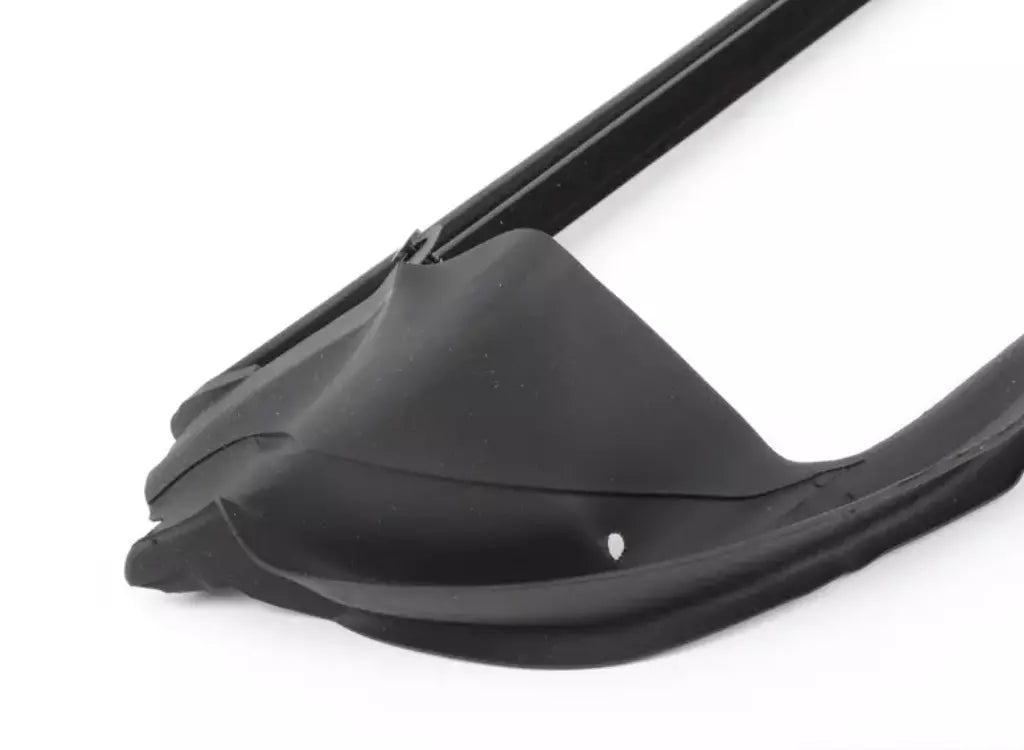 NEW BMW 3 E46 FRONT LEFT DOOR CHANNEL SEALING 7008573 51337008573 ORIGINAL