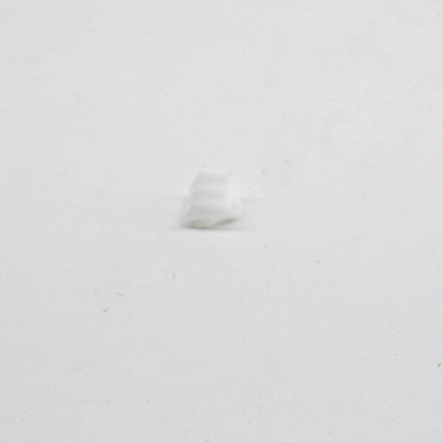 NEW MERCEDES-BENZ CLA COUPE C117 LEFT ROCKER MOLDING CLIP A0019910371 ORIGINAL