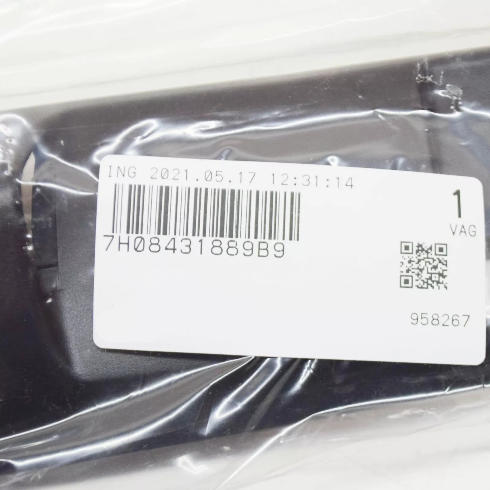 NEW VW TRANSPORTER T5 SLIDING DOOR RIGHT ACTUATOR COVER 7H08431889B9 ORIGINAL