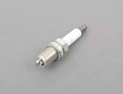 NEW VOLKSWAGEN EOS SPARK PLUG 'LONGLIFE' 06H905621A ORIGINAL