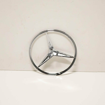NEW MB E W211 REAR TAILGATE TRUNK BOOT LID EMBLEM BADGE A2117580158 ORIGINAL
