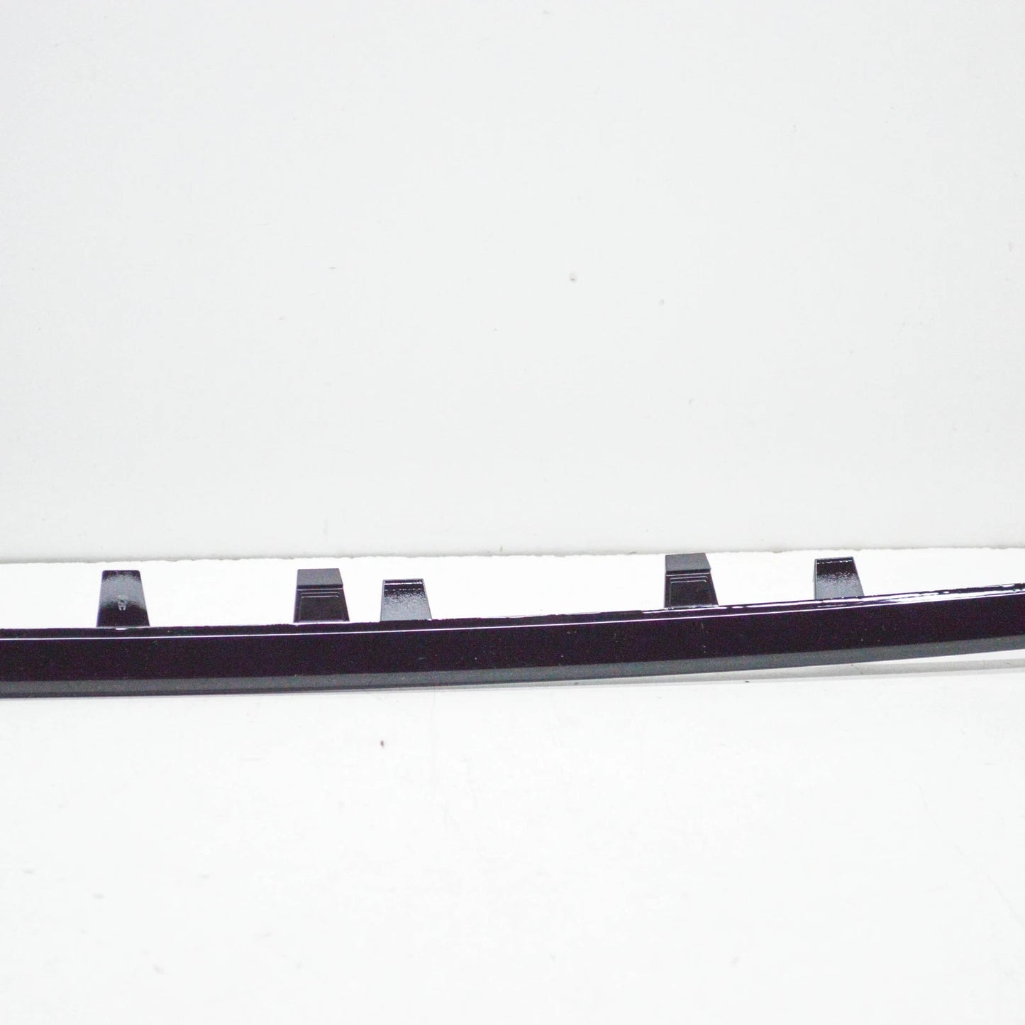 NEW AUDI Q3 F3 SPORTBACK FRONT BUMPER CENTER MOLDING 83A853643T94 ORIGINAL