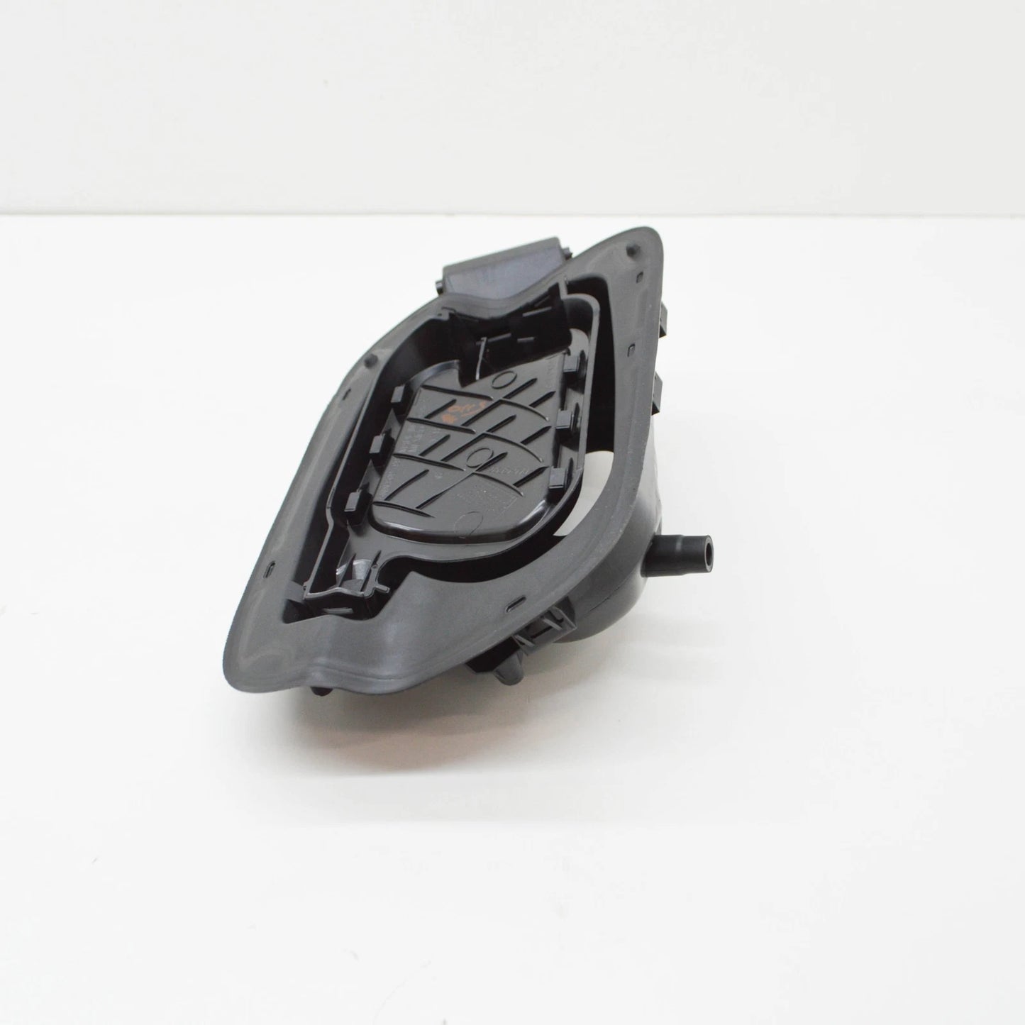 NEW VOLKSWAGEN TIGUAN ALLSPACE MK2 FUEL TANK FLAP HOUSING 5NN809857B