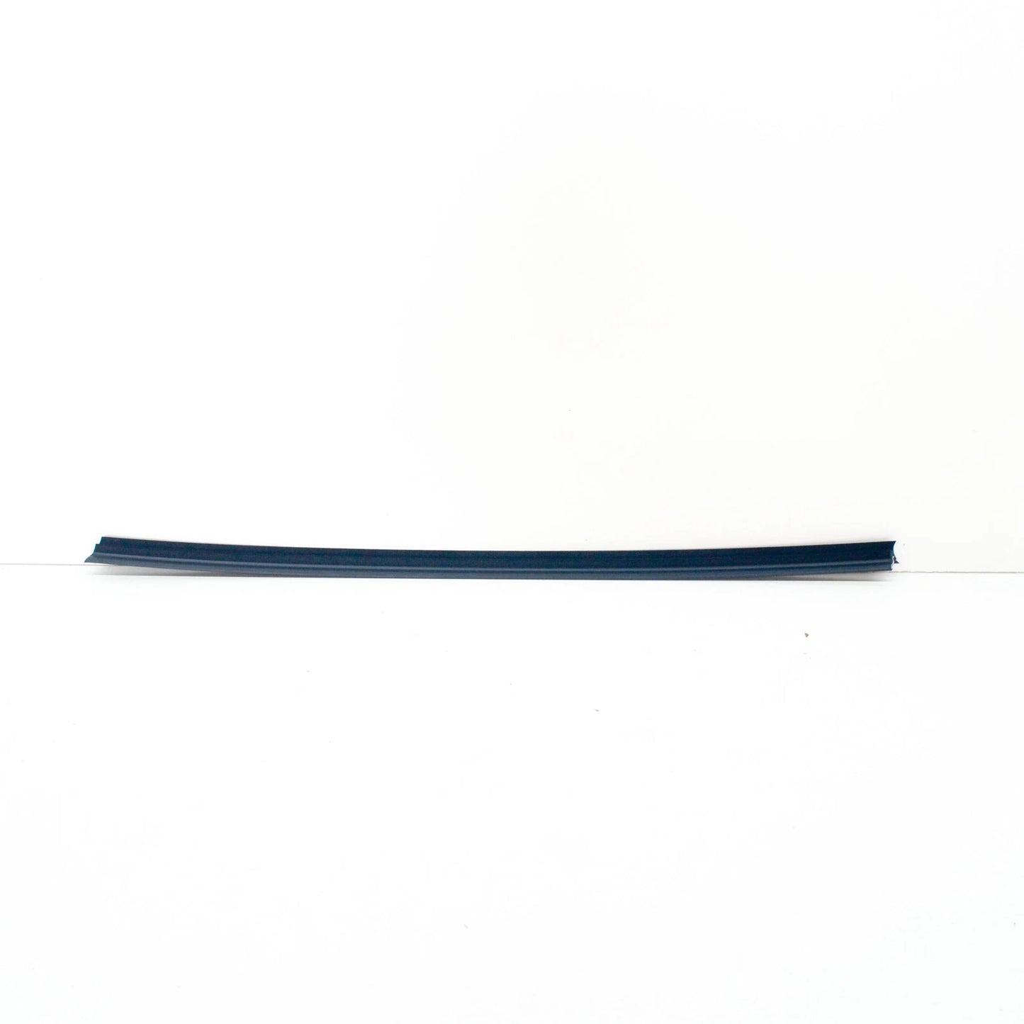 NEW BMW 3 E30 FRONT RIGHT DOOR OUTER WEATHER STRIP 51211913058 1913058 ORIGINAL