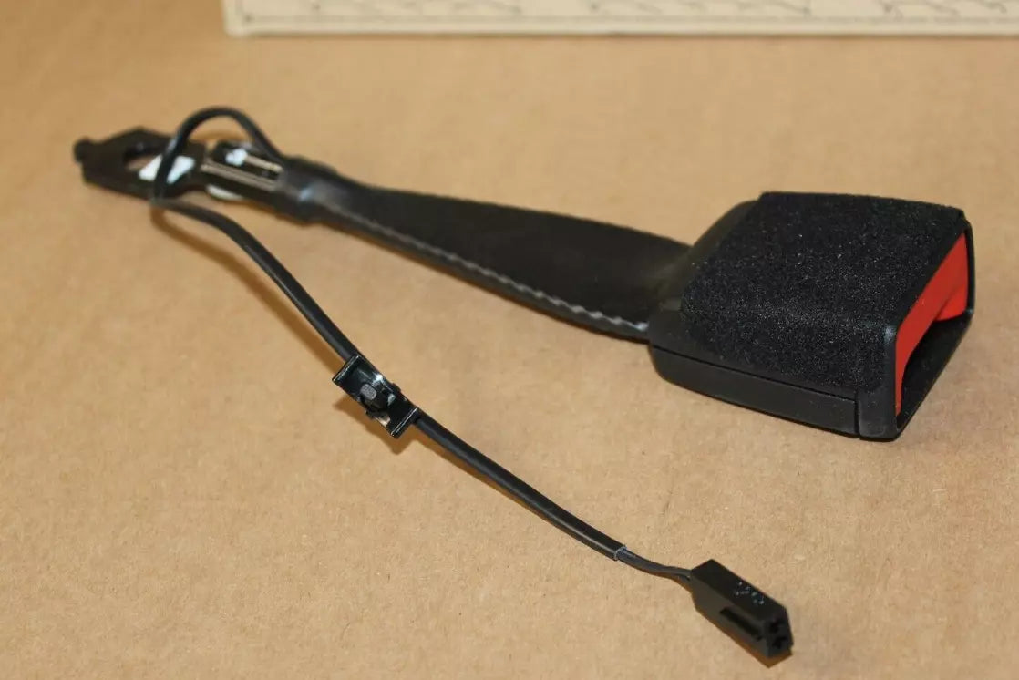 NEW AUDI Q5 80A FRONT SEAT BUCKLE 80A857755AMNB 80A857755A MNB