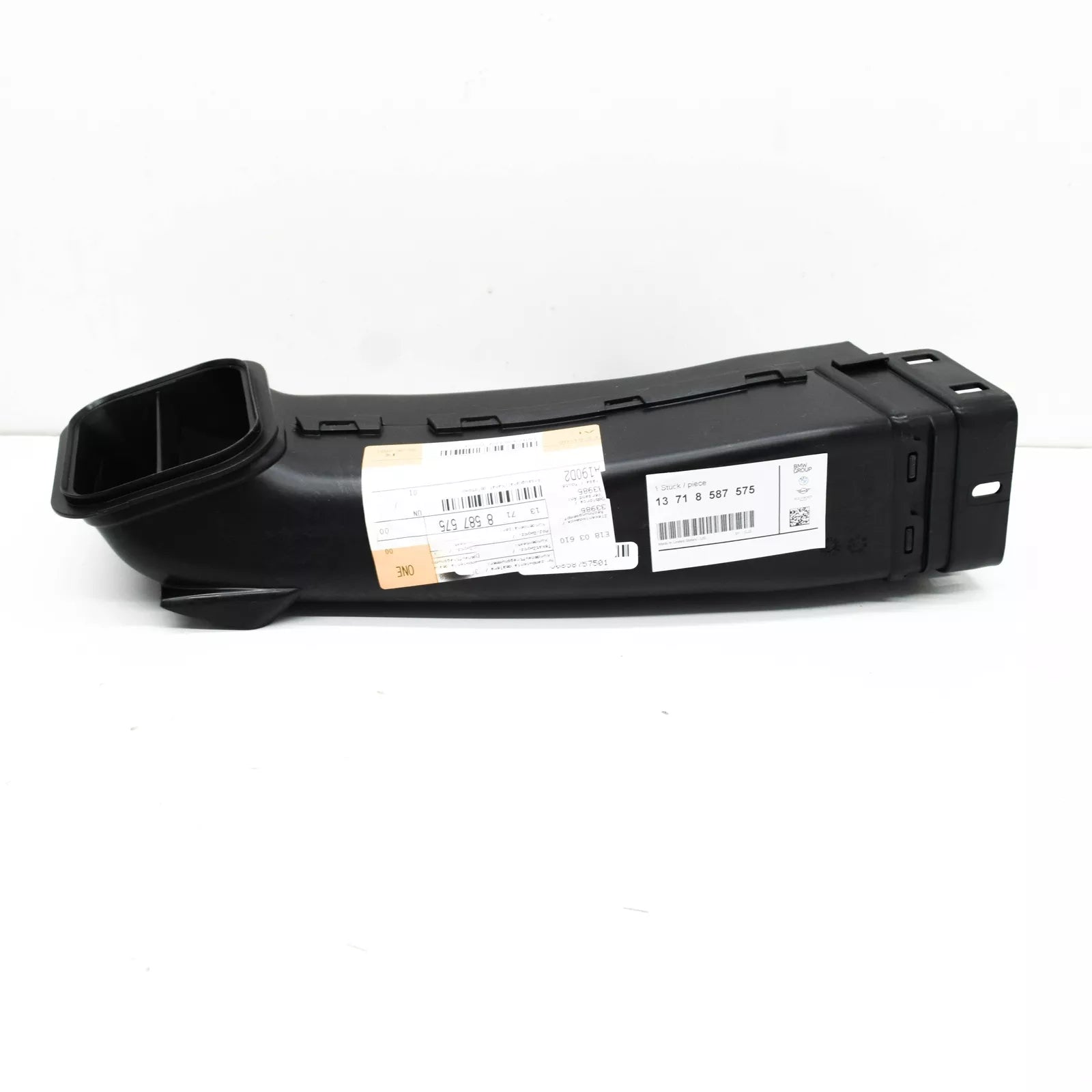 NEW BMW X3 G01 ENGINE AIR INTAKE HOSE 13718587575 ORIGINAL