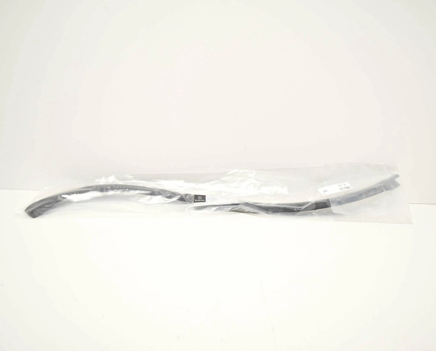 NEW MERCEDES-BENZ S W222 REAR RIGHT DOOR SEALING FRAME A2227301078 ORIGINAL