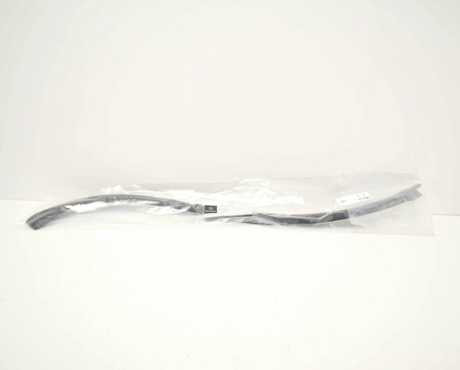 NEW MERCEDES-BENZ S W222 REAR RIGHT DOOR SEALING FRAME A2227301078 ORIGINAL