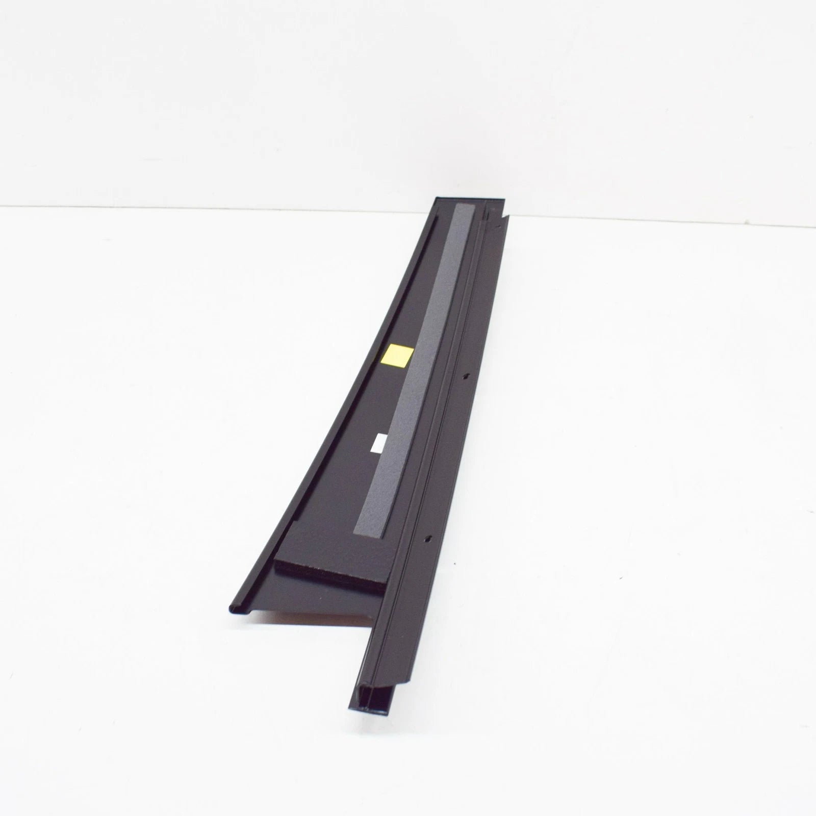 NEW MERCEDES-BENZ E W212 RIGHT B-PILLAR OUTSIDE TRIM COVER A2126900487