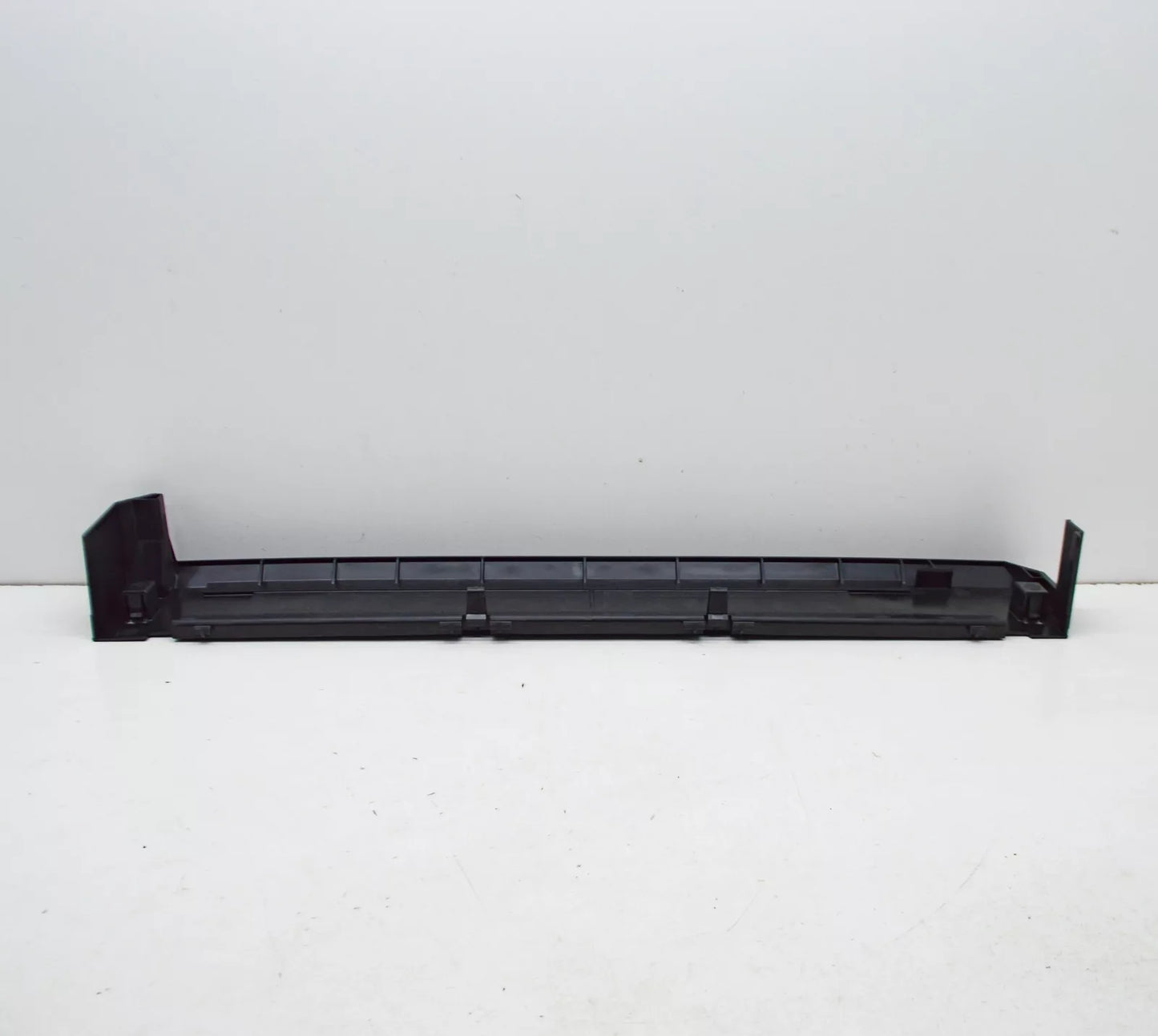 NEW BMW X5 G05 RADIATOR LOWER CPVERING 17118697887 8697887 ORIGINAL