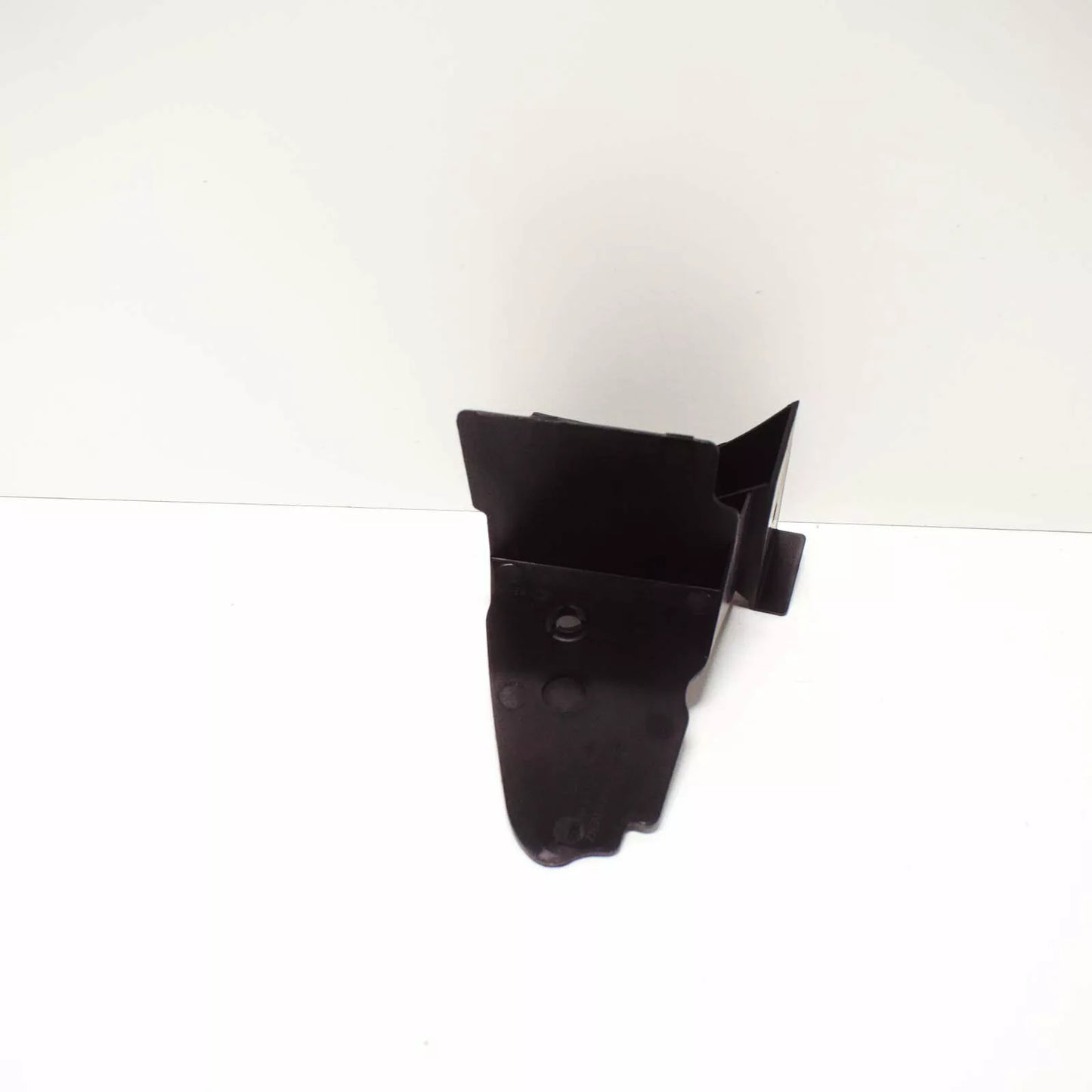 NEW MERCEDES BENZ VIANO W639 FRONT LEFT BUMPER BRACKET A6398850414