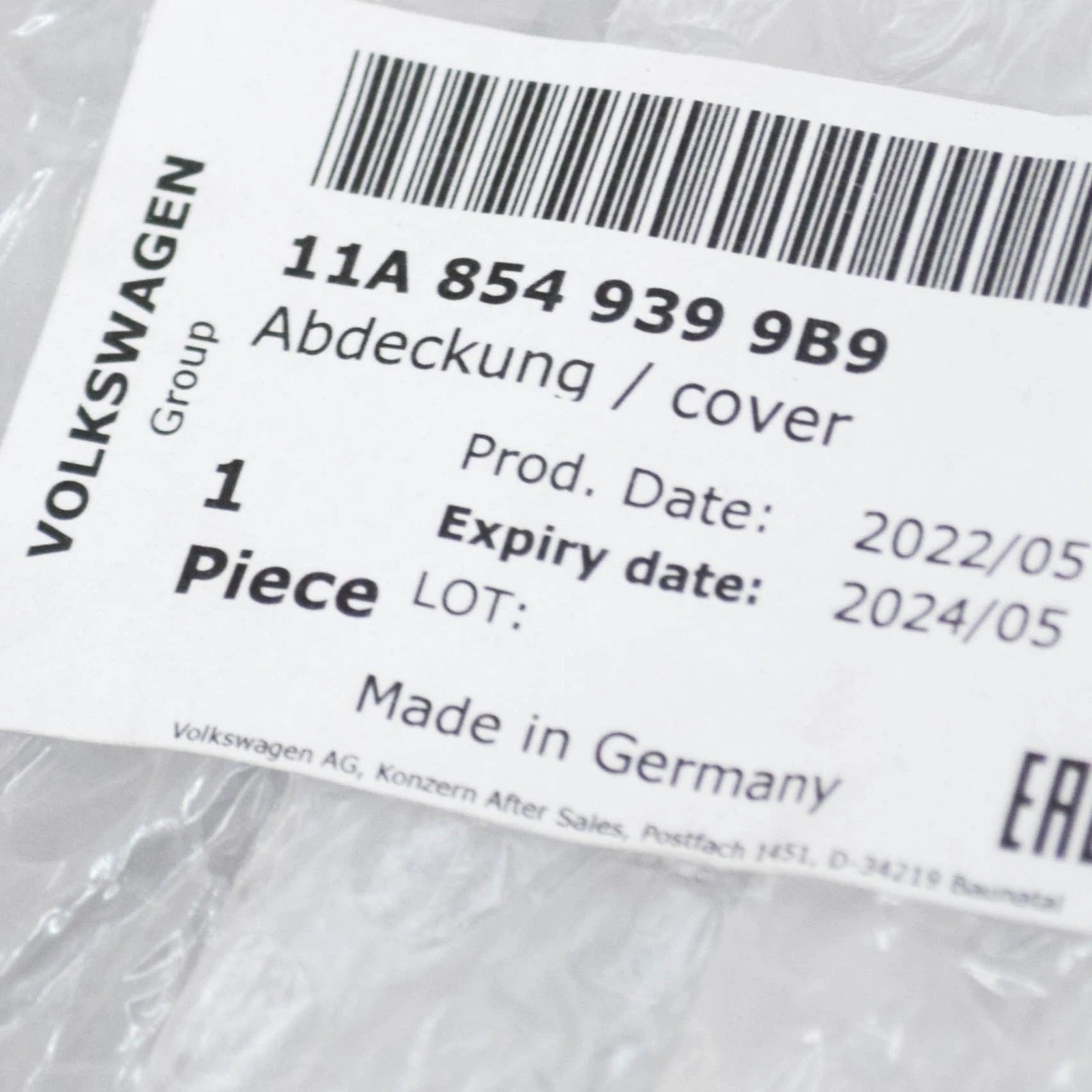 NEW VW ID.4 E21 FRONT LEFT DOOR LOWER MOLDING 11A8549399B9 ORIGINAL