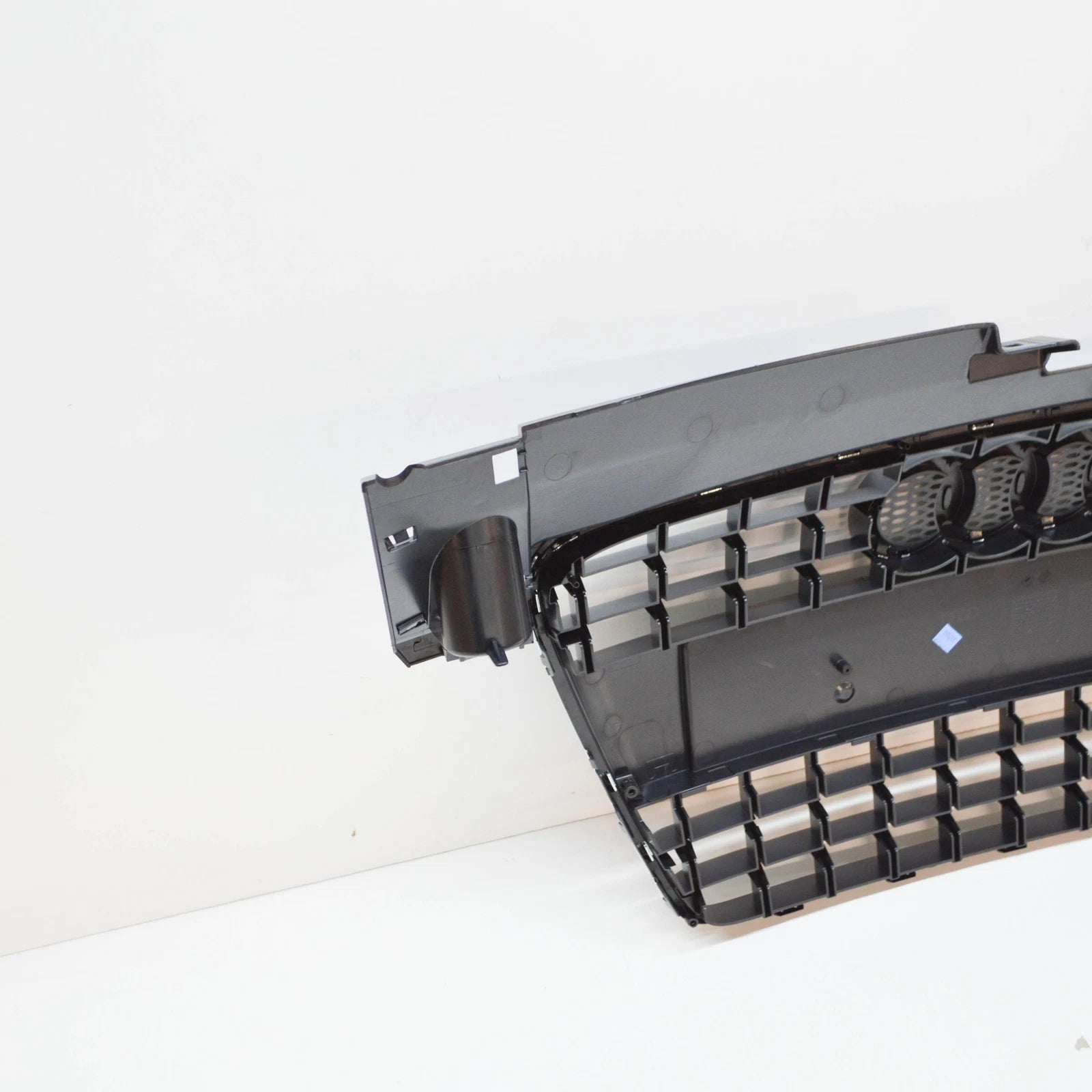 NEW AUDI TT 8J RADIATOR GRILLE 8J0853651 1QP 8J08536511QP ORIGINAL