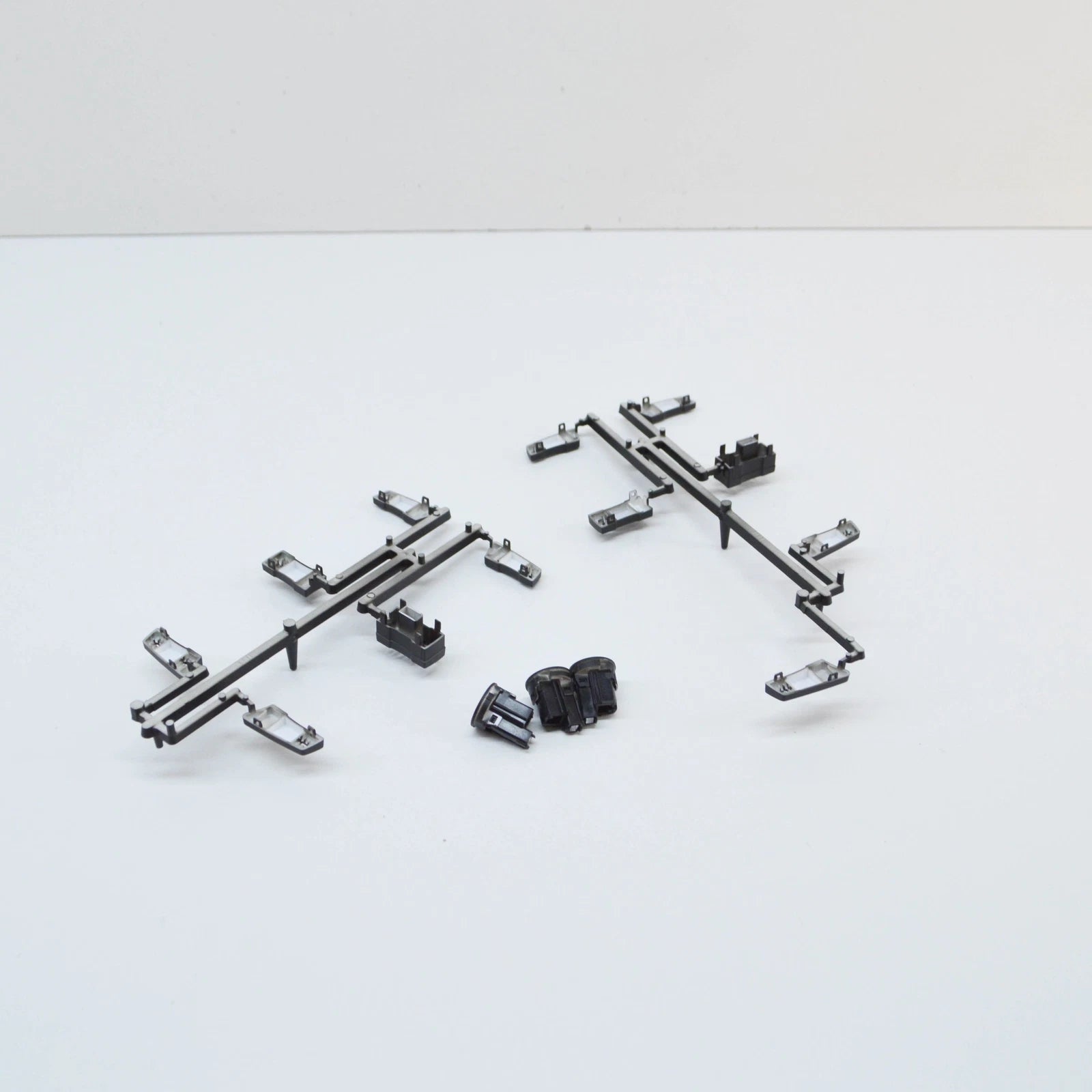 NEW BMW 5 E60 CLIMATE CONTROL FACEPLATE BUTTON COVER KIT 61319250196 ORIGINAL