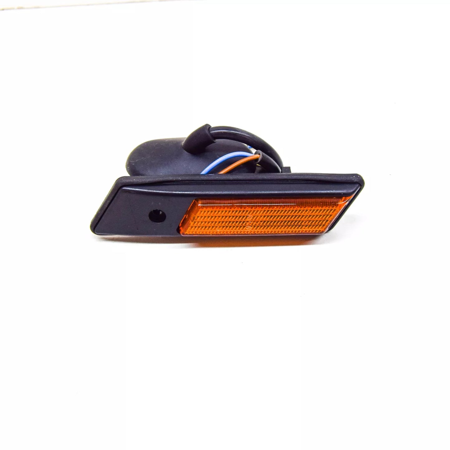 NEW BMW 7 E32 ADDITIONAL TURN CORNER LIGHT LAMP RIGHT 63131378010 ORIGINAL