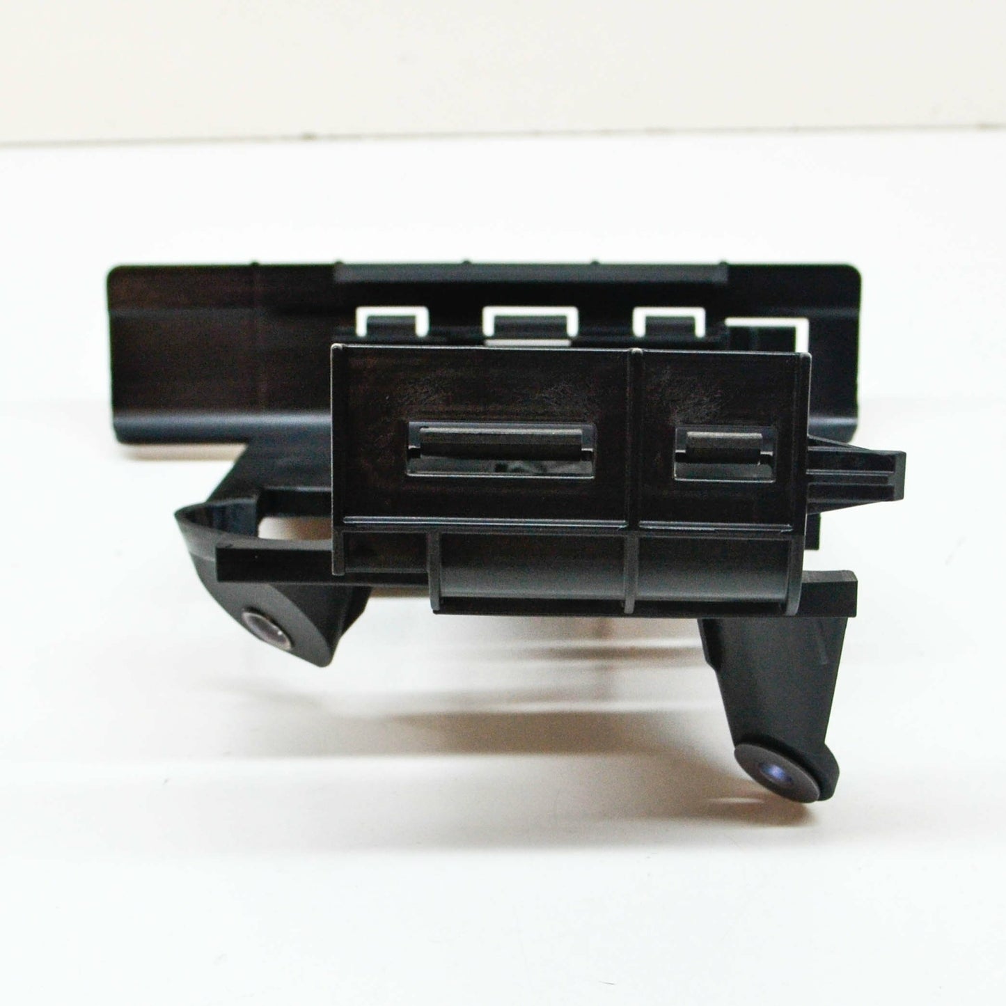 NEW VOLSWAGEN T-CROSS C11 ENGINE ECU BRACKET RETAINER 2Q0906507D ORIGINAL