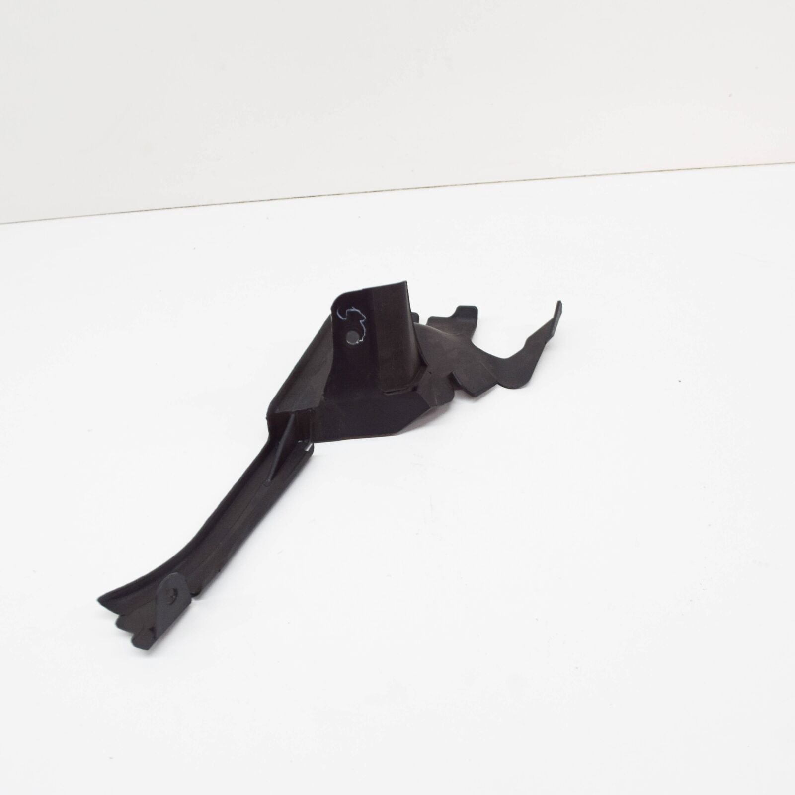 NEW MB ML W164 RADIATOR LEFT AIR DEFLECTOR SHIELD A1645001516 ORIGINAL