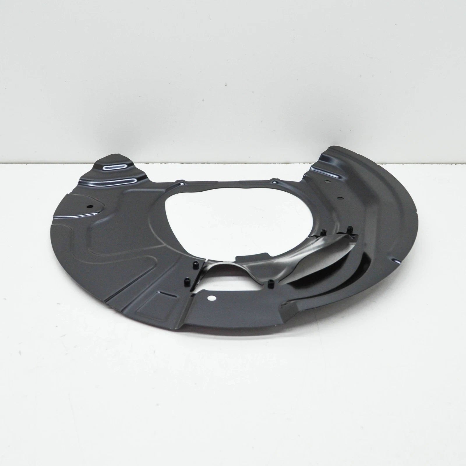 NEW BMW X5 E70 FRONT LEFT BRAKE DISC PROTECTION 34106895049 6895049 ORIGINAL