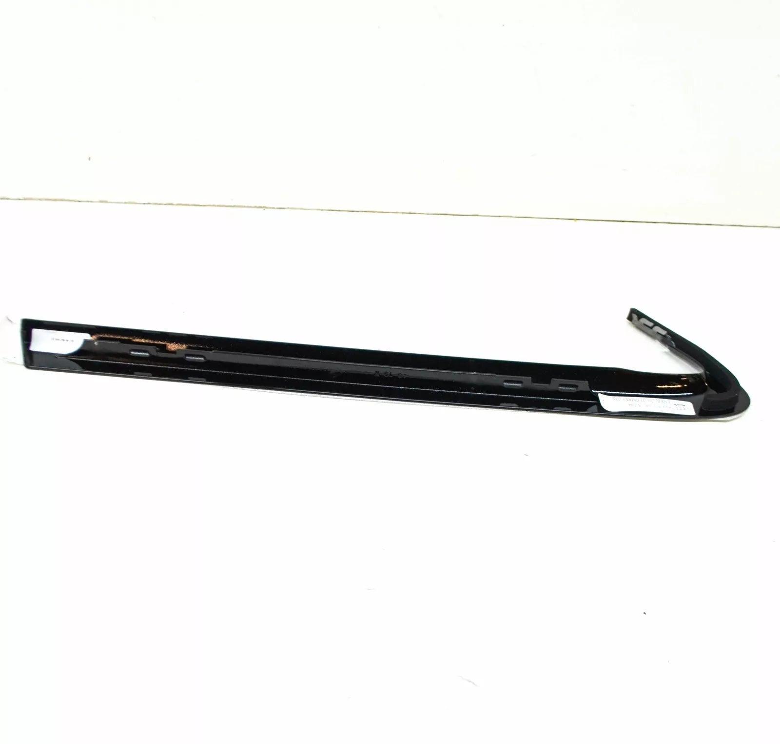 NEW AUDI A3 S 8V REAR RIGHT SIDE WINDOW CHROME TRIM 8V4853346AT94