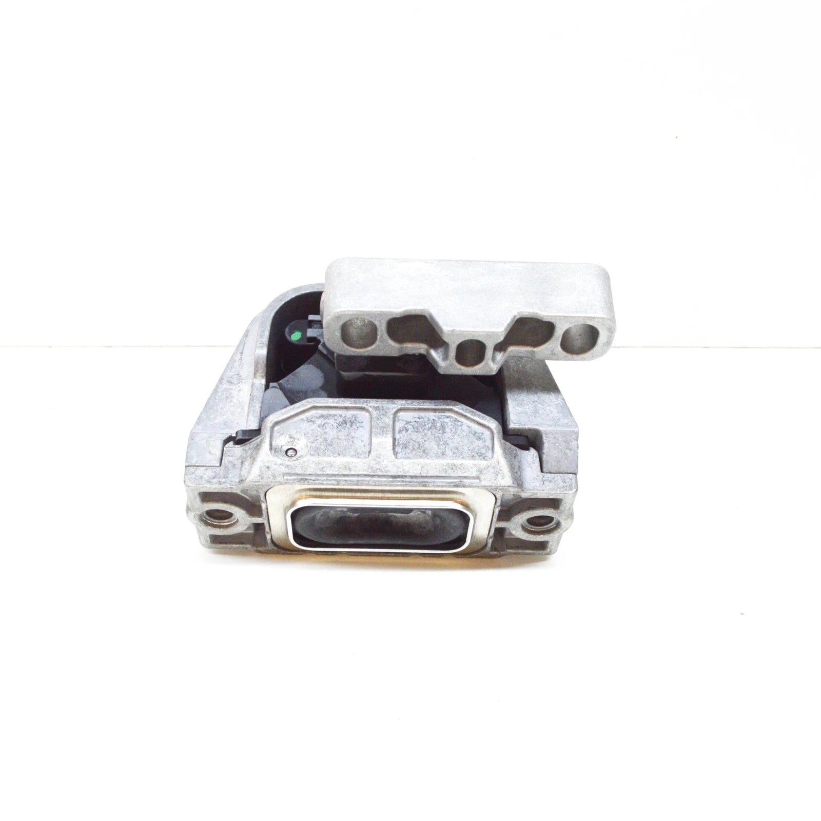 NEW AUDI TT 8J RIGHT SIDE ENGINE MOUNTING 8J0199262 ORIGINAL