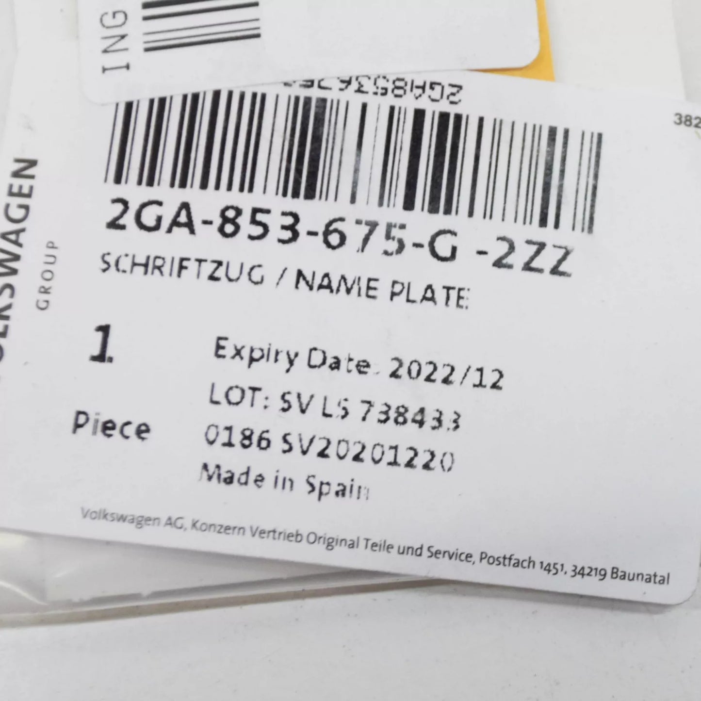 NEW VOLKSWAGEN T-ROC REAR EMBLEM BADGE 2GA853675G2ZZ ORIGINAL