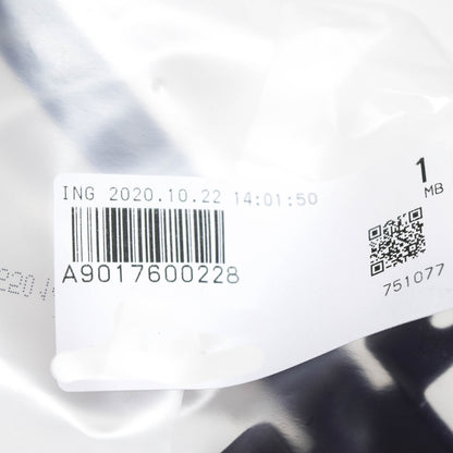 NEW MB SPRINTER 903 REAR PANEL DOOR PILLAR BRACKET A9017600228 ORIGINAL