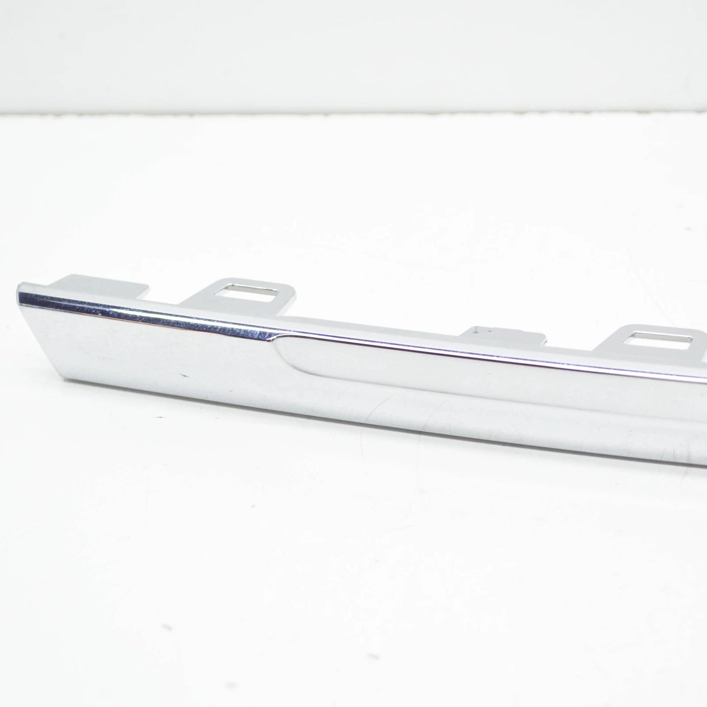 NEW VOLKSWAGEN TIGUAN AD REAR LEFT BUMPER MOLDING TRIM 5NN8538412ZZ