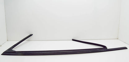 NEW AUDI A3 8P FRONT RIGHT WINDOW GLASS SEAL 8P4837440B ORIGINAL