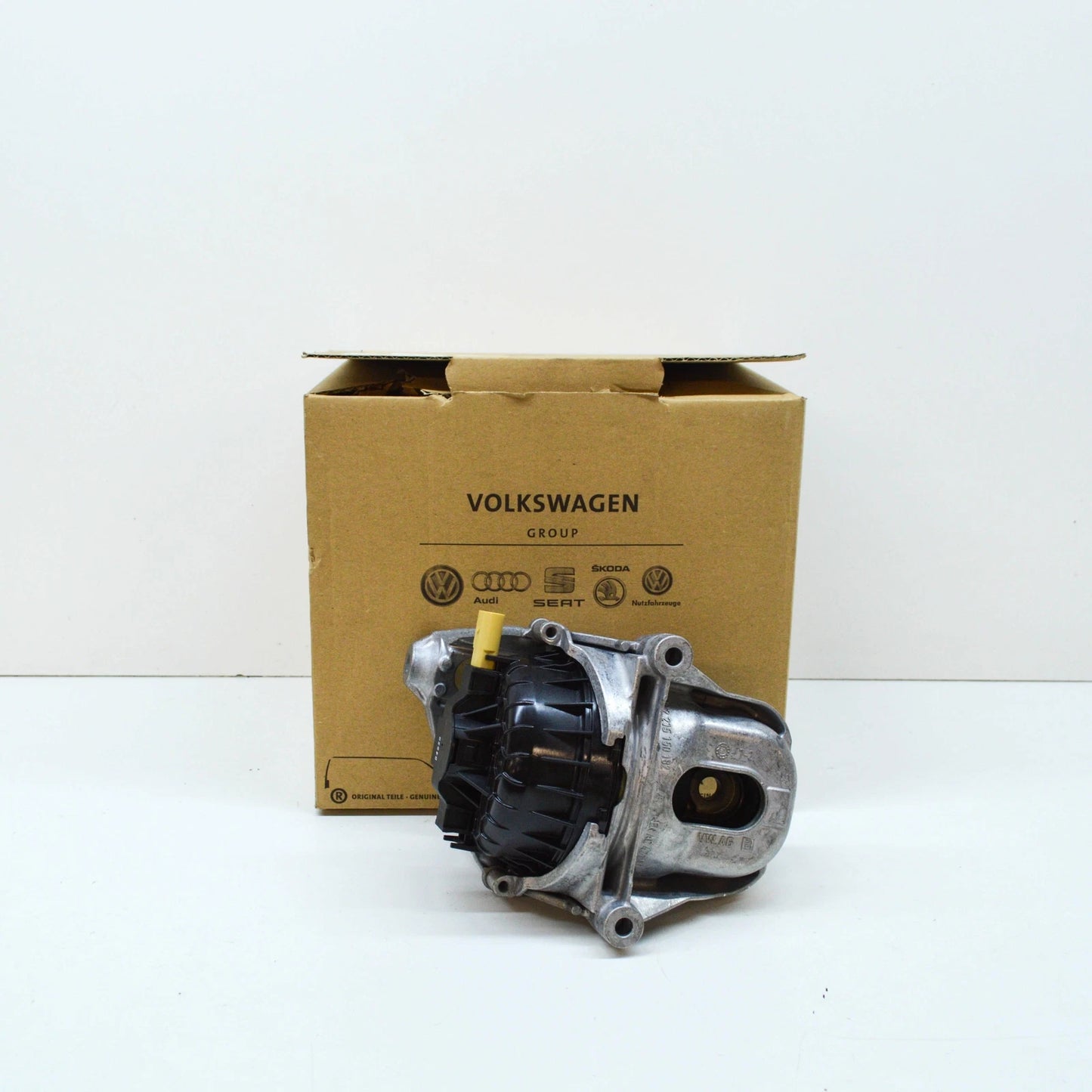 NEW AUDI Q7 4M LEFT SIDE ENGINE MOUNT 4M0199371FF ORIGINAL