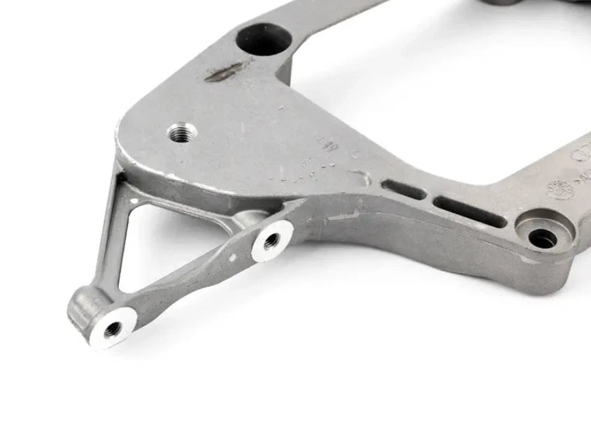 NEW AUDI A4 B8 REAR DIFFERENTIAL BRACKET 8K0599287J ORIGINAL