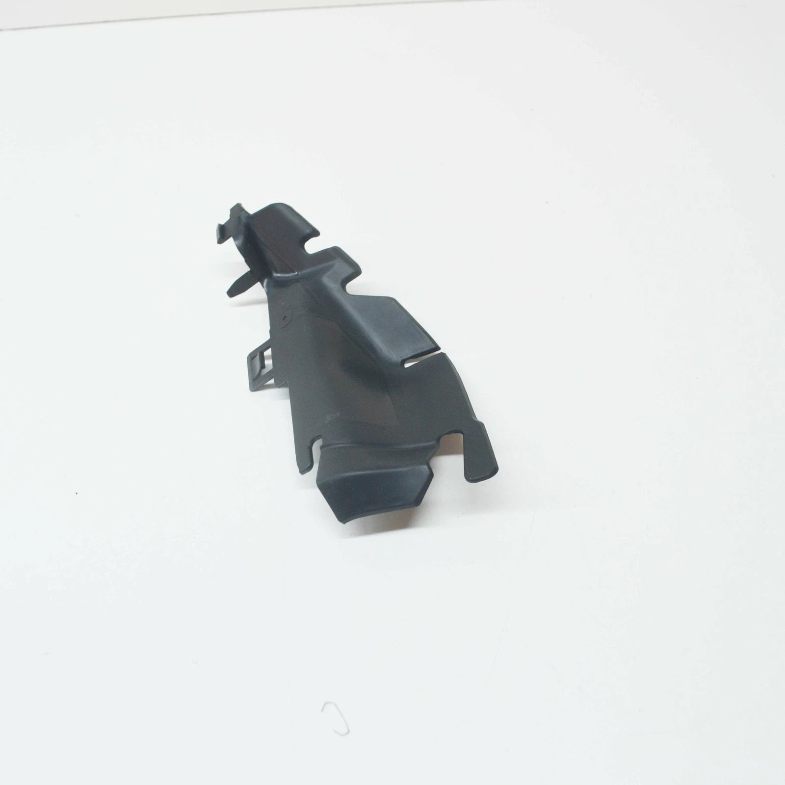 NEW AUDI A5 RADIATOR SURROUND AIR GUIDE LEFT 8W0121673A 2017 ORIGINAL