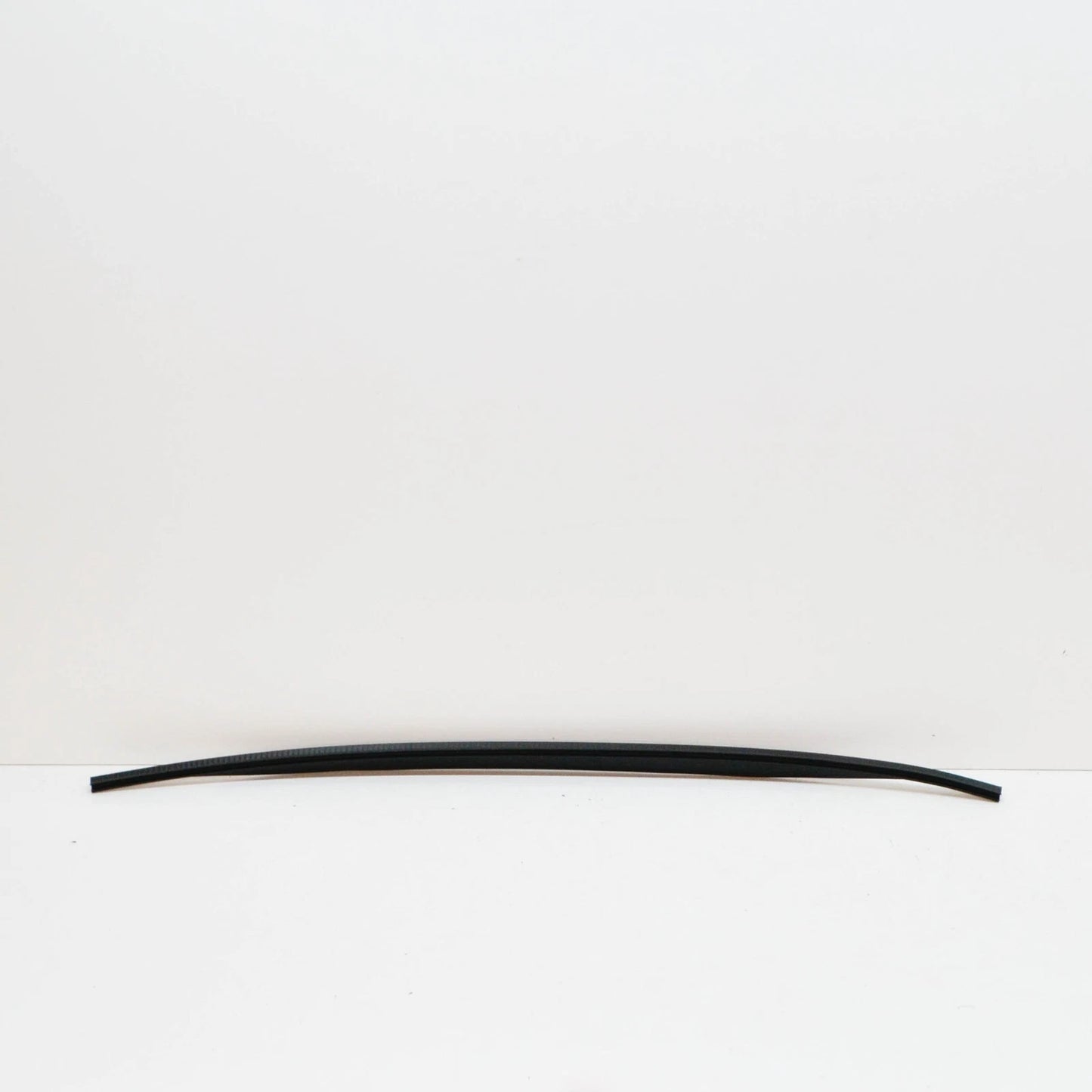 NEW BMW 5 E39 FRONT BUMPER LOWER LIP SPOILER 8216706 51118216706 ORIGINAL