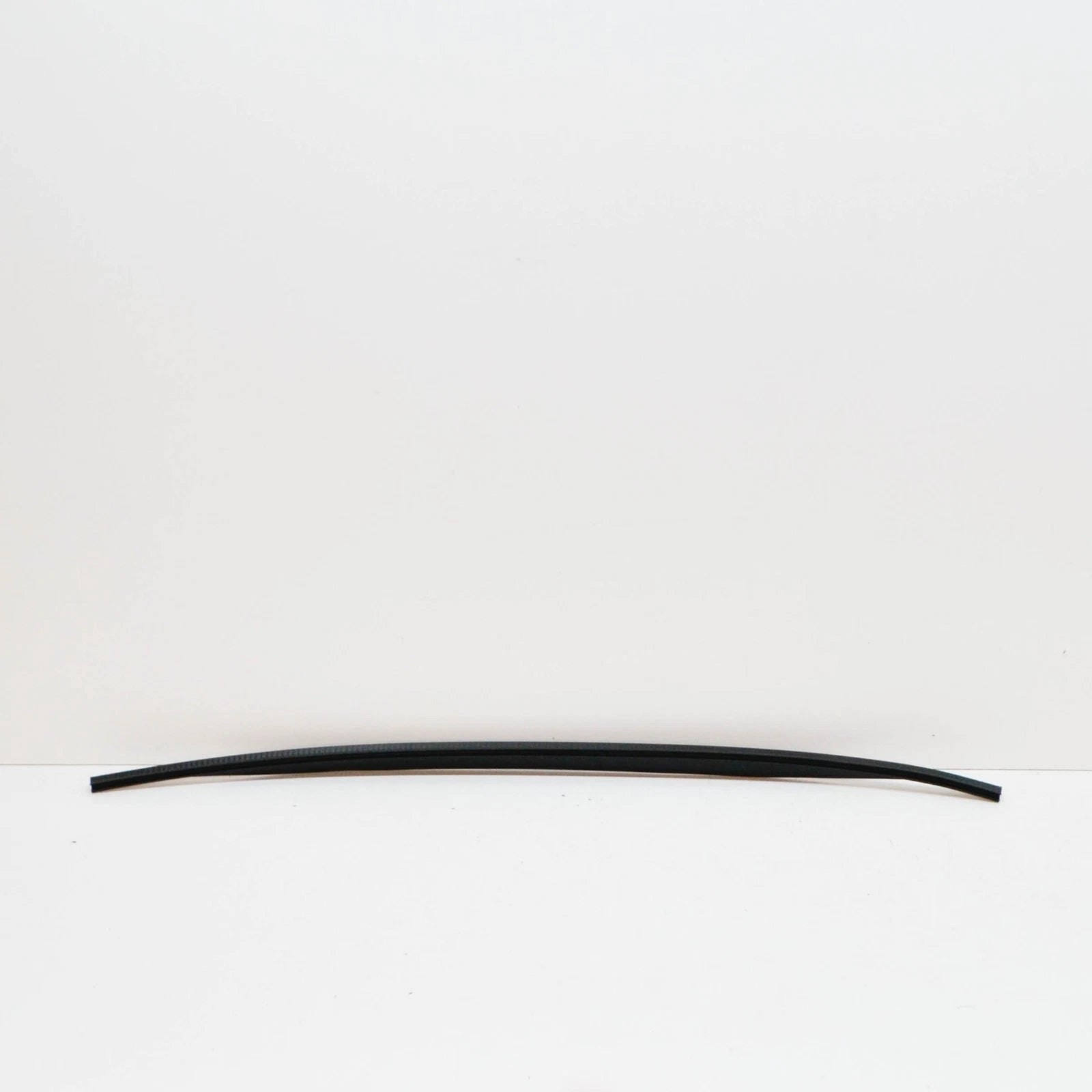 NEW BMW 5 E39 FRONT BUMPER LOWER LIP SPOILER 8216706 51118216706 ORIGINAL