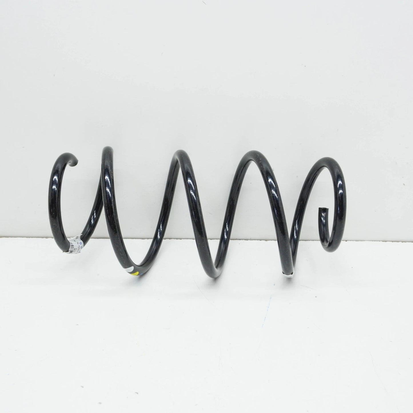 NEW AUDI A3 8PA FRONT LEFT SIDE SPRING COIL 5Q0411105GB