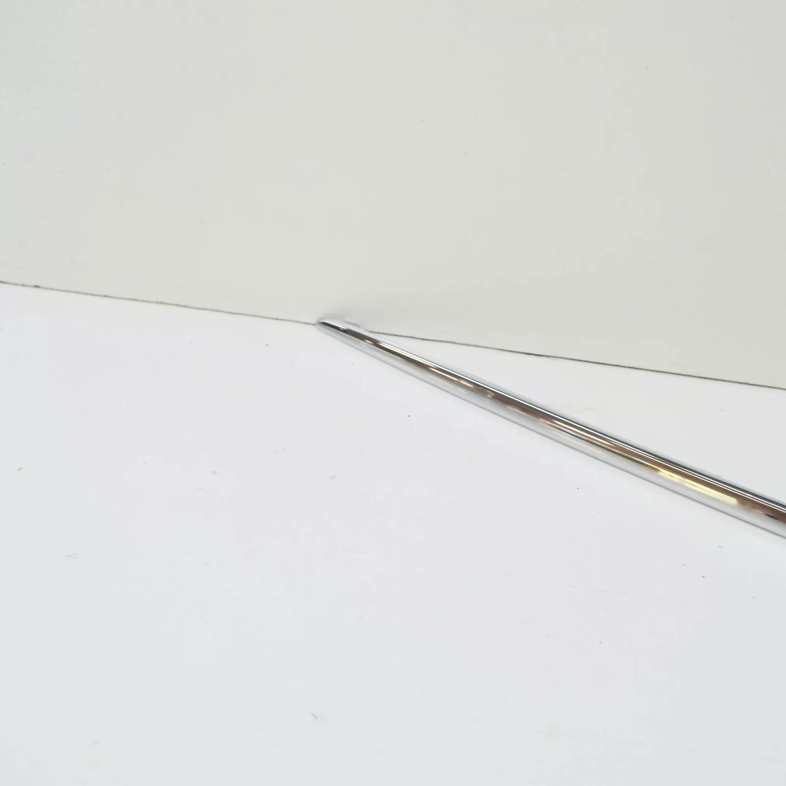 NEW MERCEDES-BENZ CL C215 FRONT BUMPER LEFT MOLDING STRIP A2158850974 ORIGINAL