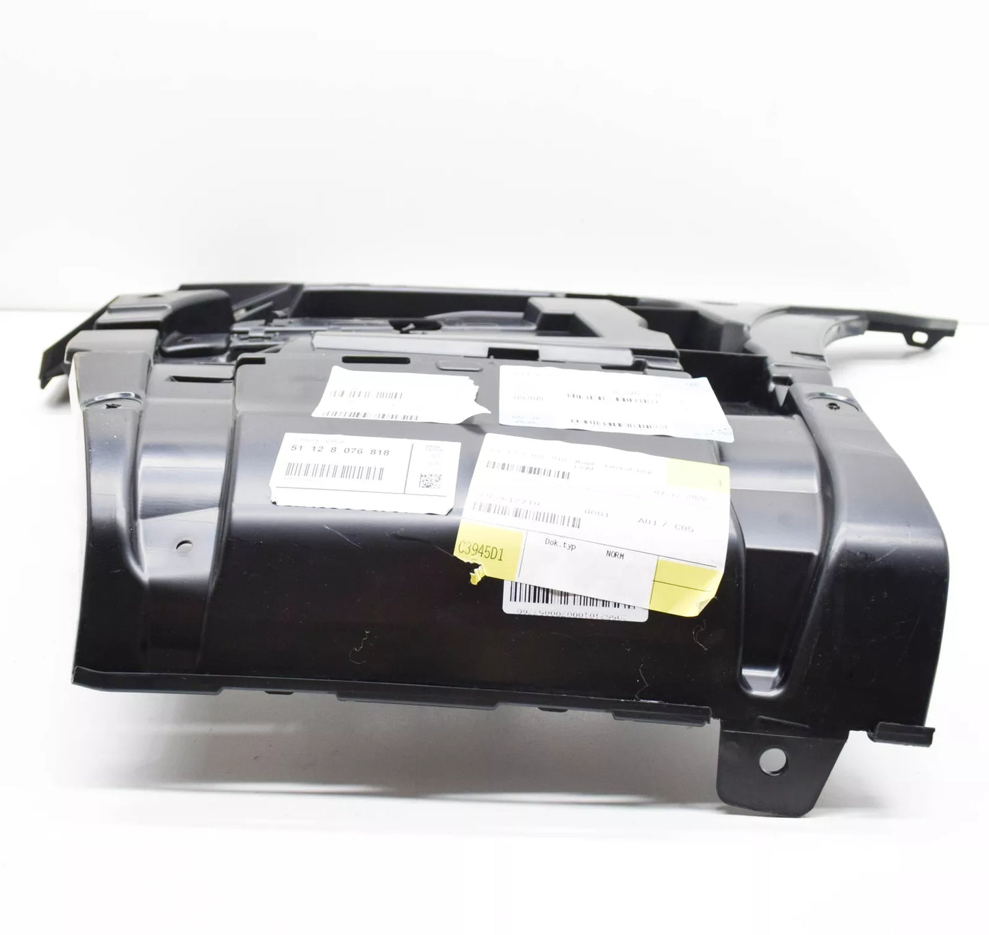 NEW BMW 7 G11 G12 M REAR RIGHT BUMPER BRACKET MOUNT 51128076818 ORIGINAL